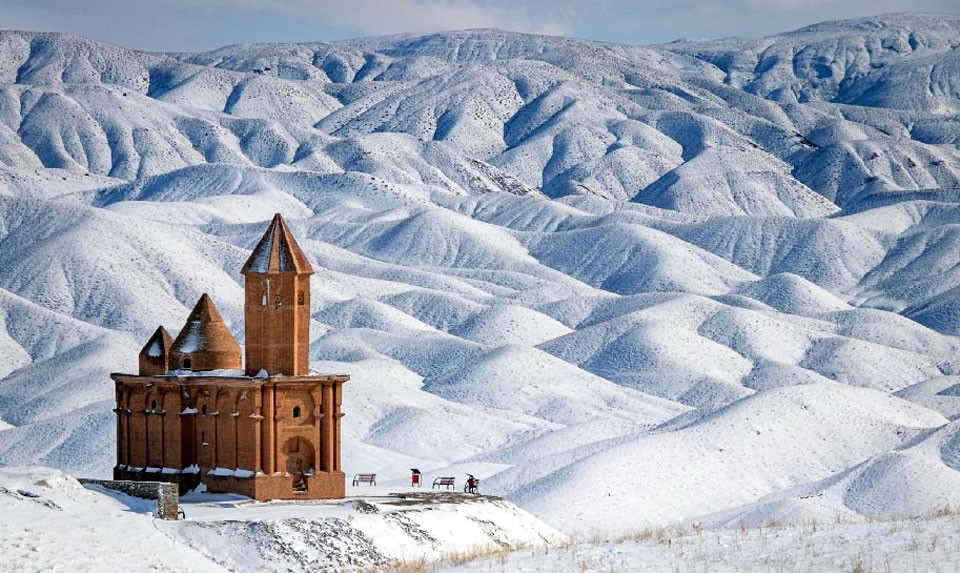 Армянская католическая церковь 19-го века Святого Иоанна (Сурб Ованнес) в Сохроле, Иран.