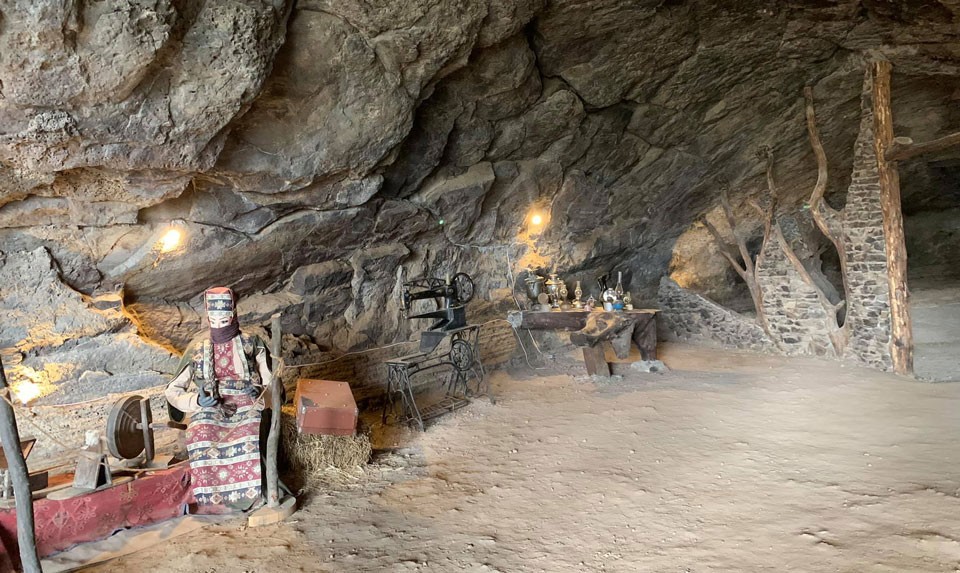 “Mendz Er” cave-museum & restaurant