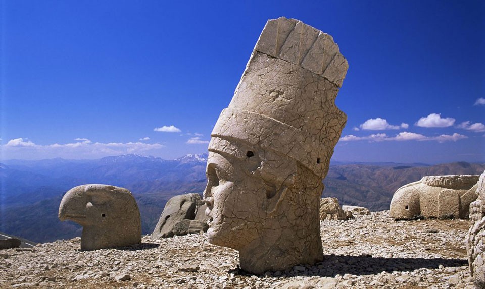Святилище Армянских Богов на горе Немрут